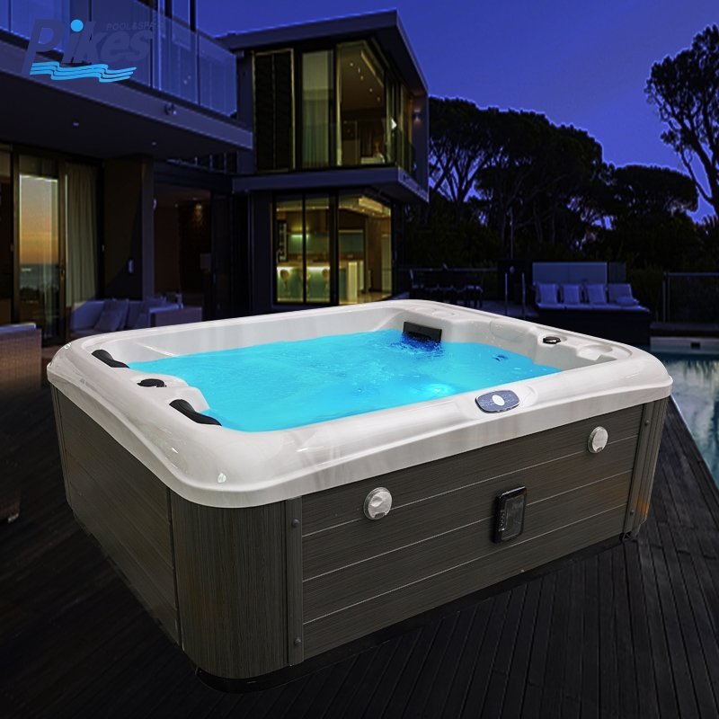 Jacuzzi 3 places PIKES JY8007