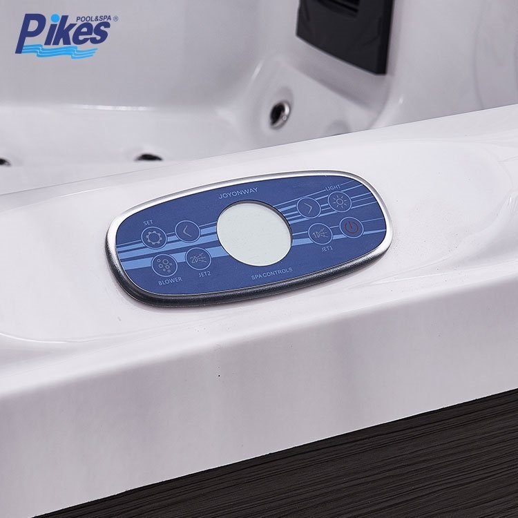 Panneau de commande du spa